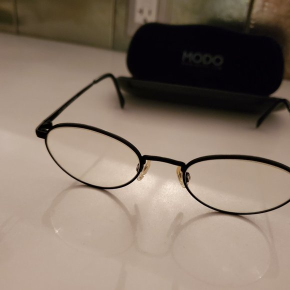 MODO Women's Prescription Reading Glasses - Picture 4 of 4